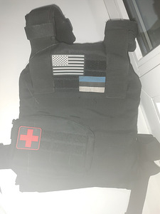 Kuulikindel vest (1 foto / 1)