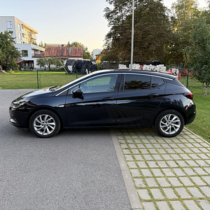 Opel Astra 1.4 110 kW (4 foto / 12)