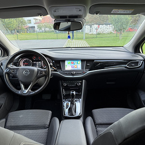 Opel Astra 1.4 110 kW (10 foto / 12)