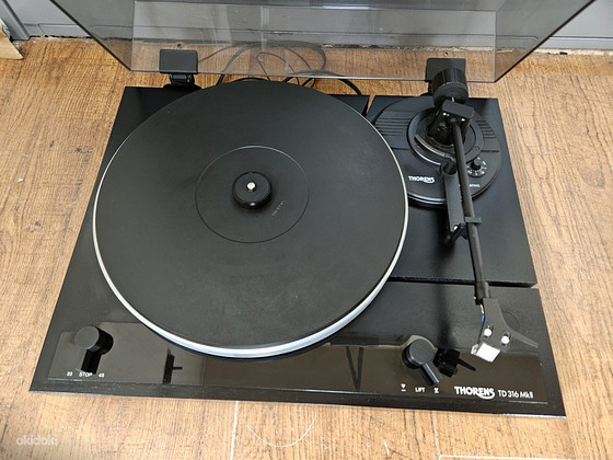 Thorens TD316 MK II 2-Speed Semi-Automatic Belt-Drive