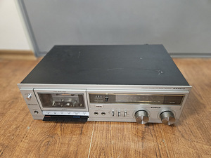 Sanyo RD-5015 HiFi стерео кассетная дека (3 фото из 3)