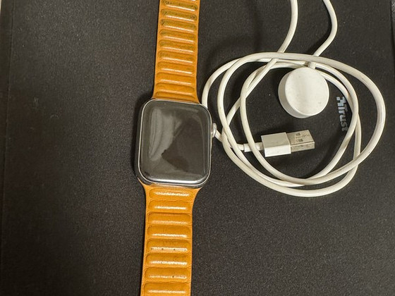 Apple Watch Series 8 GPS + Cellular 45mm Ceramic