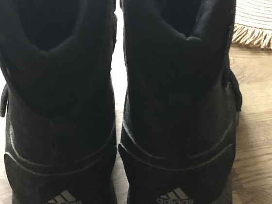 Зимние сапоги Adidas