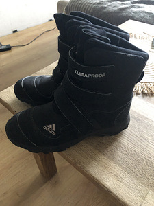 Talve saapad Adidas (3 foto / 3)