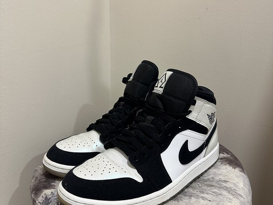 Jordan 1 Mid, Diamond Shorts, EUR 41, US 8