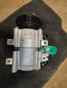 Kliimapump KIA/Hyundai 97701-4A900 (2 foto / 2)