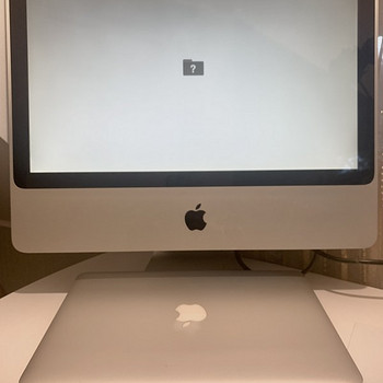 iMac MacBook