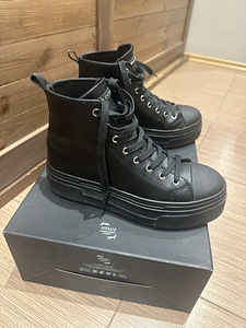 Armani кеды (1 фото из 6)