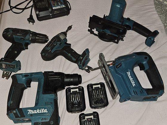 Набор инструментов Makita + сумка