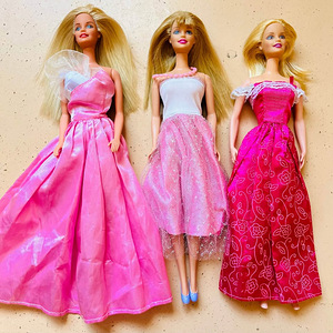 Barbie baleriinide komplekt (2 foto / 3)
