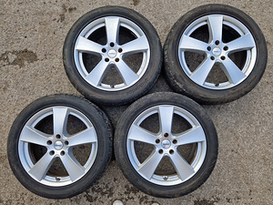 R18 Vito V-class W447 Germany uued rehvid 7mm DOT24 andurid (2 foto / 6)