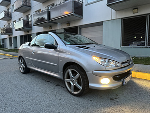Peugeot 206 cc, 2004 a. kabriolett (5 foto / 8)
