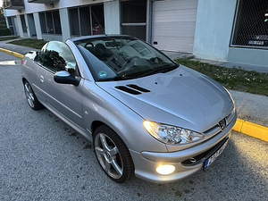 Peugeot 206 cc, 2004 a. kabriolett (6 foto / 8)