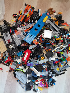 Кусочки Lego (4 фото из 5)