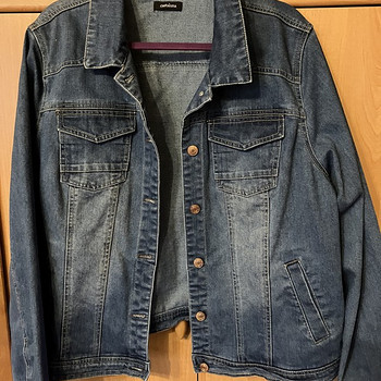 Джинсовая куртка L/XL