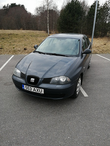 SEAT CORDOBA 2006 1,4 55kw (5 foto / 12)
