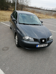 SEAT CORDOBA 2006 1,4 55kw (12 foto / 12)