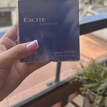 Парфюм Excite новый