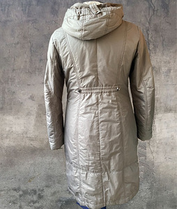 Luksuslik hooajaväline mantel 48/50 (Mishele Fashion) (2 foto / 2)