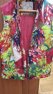 Huppa vest s.122 (1 foto / 3)