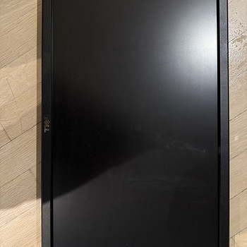 Dell E2214 ekraan