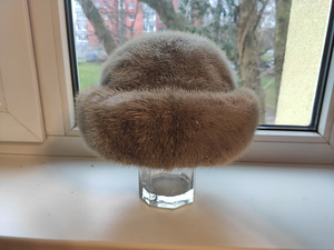 Naiste talvemüts, sinine naarits 56/57 (2 foto / 2)
