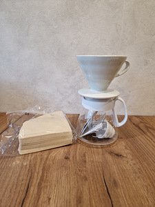 HARIO V60-02 керамическая коронка для кофе, белая (2 фото из 2)
