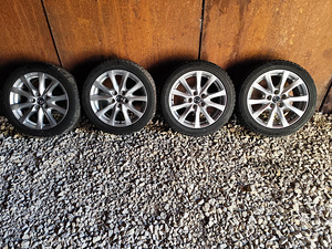 Mazda (2 foto / 9)