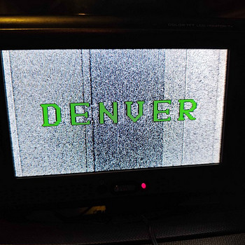 Denver auto TV/monitor töötab, ideaalne autole või garaaži