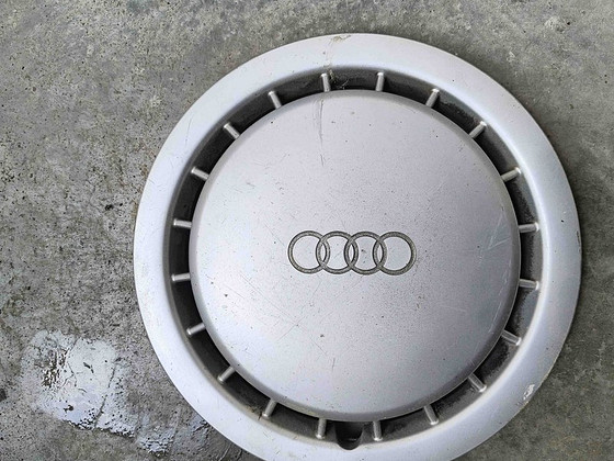 Audi 14'' originaal ilukilbid