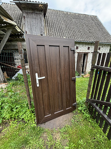 TURVAUKS 97cm x 167cm (3 foto / 3)