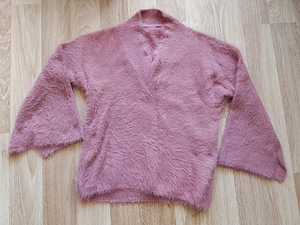 Женская одежда (8 фото из 8)