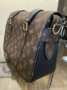 Сумка LOUIS VUITTON,реплика (2 фото из 9)