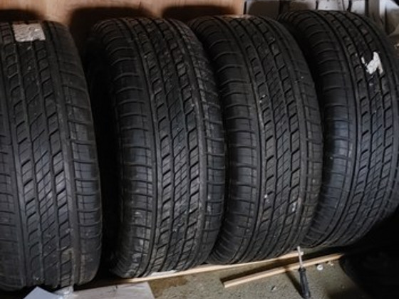 255/55 R18