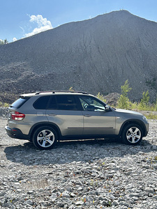 BMW X5 3.0 210kw (1 foto / 10)