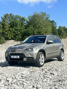 BMW X5 3.0 210kw (10 foto / 10)