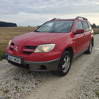 Продается Mitsubishi Outlander