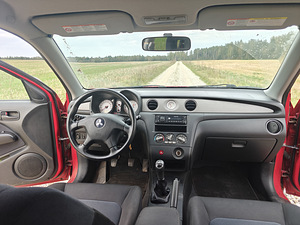 Müüa mitsubishi outlander (7 foto / 10)