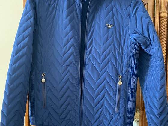 Emprio Armani stiilne tepitud jakk, suurus S