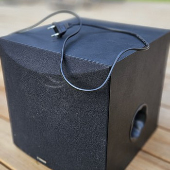 Yamaha Subwoofer NS-SW050