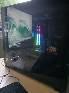 High tier gaming pc with monitor (1 foto / 4)