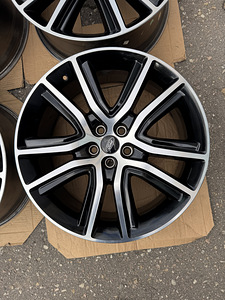 20" Ford originaalveljed 5x108 (sobivad ka Volvo, Jaguar) (1 foto / 9)