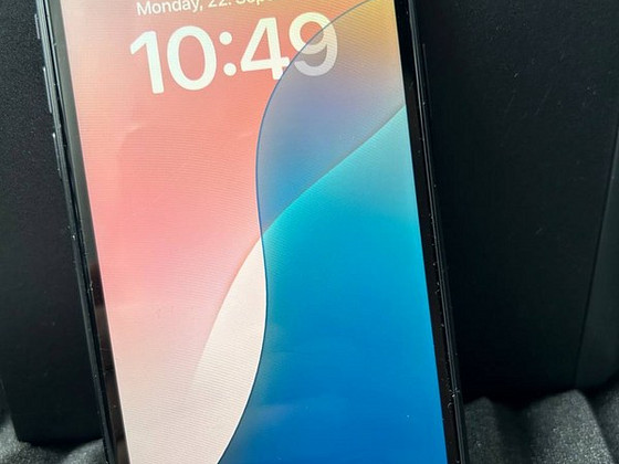 iPhone XR - (черный) Black - 64GB