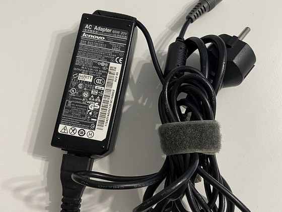 Оригинальное зарядное устройство Lenovo 65W 20V