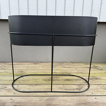 Taimede metall depoo, H&M Home, must