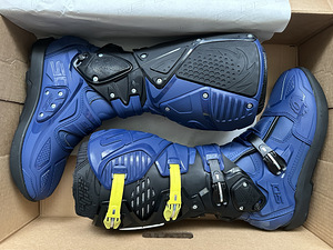 Krossisaapad SIDI CROSSFIRE 3 SRS, suurus EU43 (6 foto / 7)