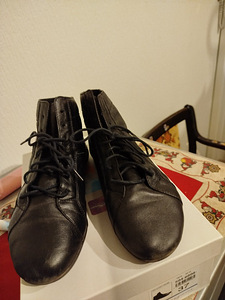 SAAPAD suurus 37, Bata. Nahk. (1 foto / 4)