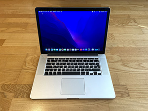 Apple Macbook Pro Retina 256GB/16GB (15-дюймовый, середина 2 (1 фото из 3)