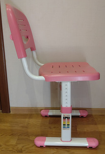 Laste mööblikomplekt (laud ja tool) Fun Desk (4 foto / 10)