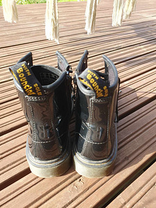 Dr Martens saapad s 35 (3 foto / 6)